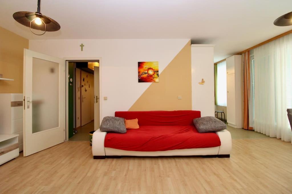 Cozy Apartment Free Parking Wenen Buitenkant foto